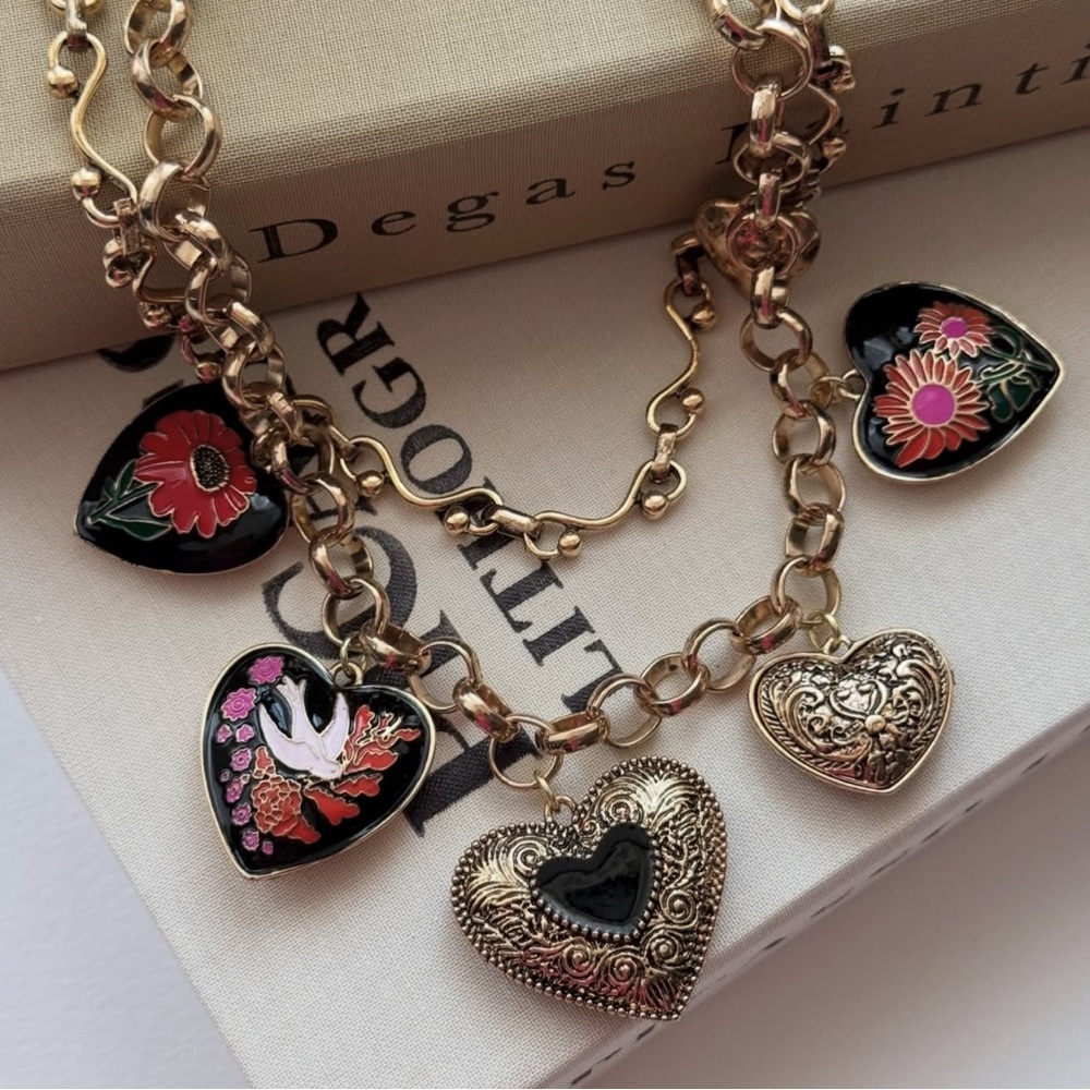 Last 1 🔥 ZARA STYLE 2-PIECE METAL HEART NECKLACE SET - Picture 3 of 3